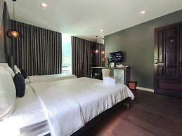 M&H Hotel