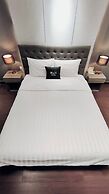 M&H Hotel