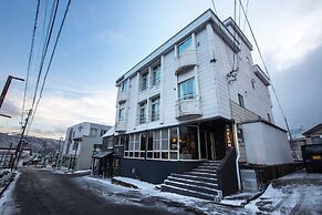 UNPLAN Village Hakuba – Hostel