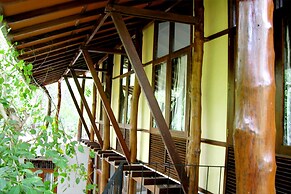 Fresco Lion Villa - Hostel