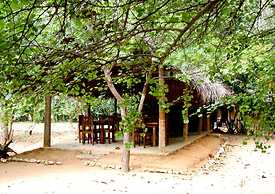 Fresco Lion Villa - Hostel