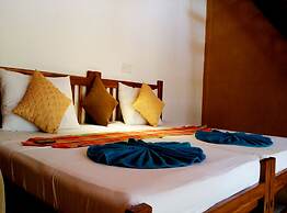 Fresco Lion Villa - Hostel