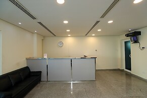 OYO 109 Dana Plaza 2