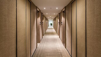 Zhangjiagang Suning Auraya Hotel