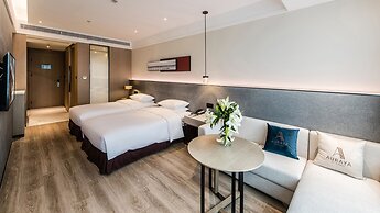Zhangjiagang Suning Auraya Hotel