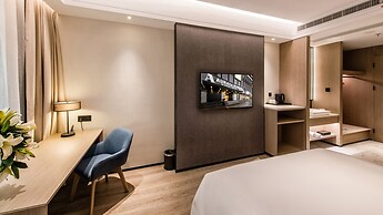 Zhangjiagang Suning Auraya Hotel