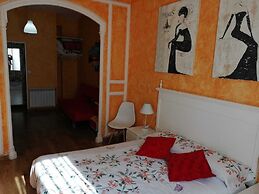 Hospedaje Menendez Pelayo