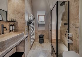 Mottl House by Adrez