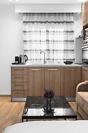 Penthouse Level 8 Nilie Hospitality MGMT