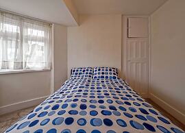 2 Bedroom Apt in Residential Locality