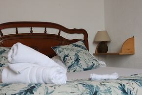 Hôtel Restaurant Les Saladelles