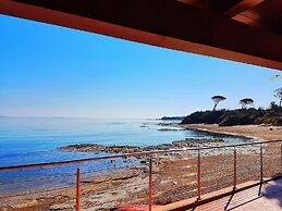 Brezza Marina Guesthouse