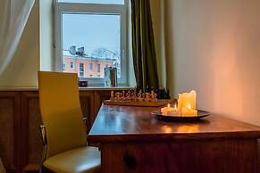 Apartment on Oruzheinyi 13 bld 2