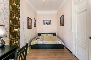 Apartment on Tverskaya 27