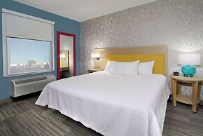 Days Inn & Suites by Wyndham Beaumont West / I-10 & Walden