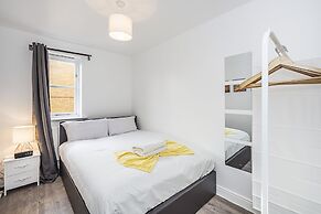 Modern 2 Bedroom Lewisham Apartment