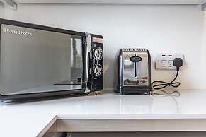 Modern 2 Bedroom Lewisham Apartment