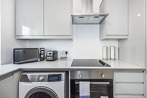 Modern 2 Bedroom Lewisham Apartment