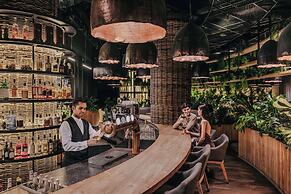 Dusit Thani Laguna Singapore