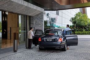 Dusit Thani Laguna Singapore