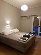 Heyden Entire Super Modern Minimal Flat