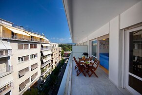 Heyden Entire Super Modern Minimal Flat