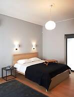 Heyden Entire Super Modern Minimal Flat