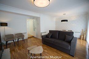 Apartamentos Plaza del Torico
