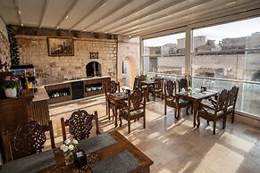 Palmyra Boutique Hotel