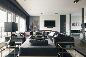 Monbijou Penthouse by Suite.030