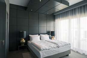 Monbijou Penthouse by Suite.030
