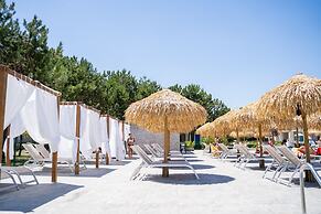 Summertime Family Resort