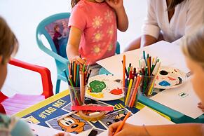 Summertime Family Resort