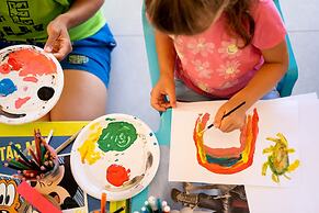 Summertime Family Resort