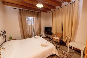 Villa Tecla