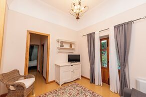 Villa Tecla