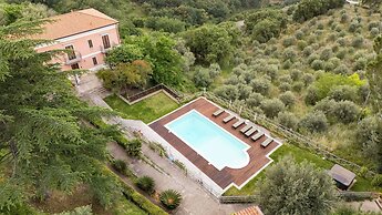 Villa Tecla