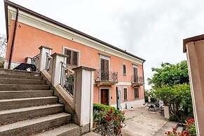 Villa Tecla