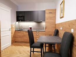 GOLDEN STAR - Premium Apartments