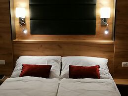 GOLDEN STAR - Premium Apartments