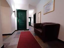 GOLDEN STAR - Premium Apartments