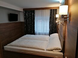 GOLDEN STAR - Premium Apartments