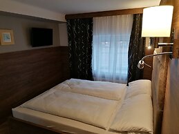 GOLDEN STAR - Premium Apartments