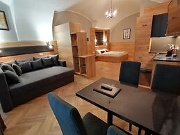 GOLDEN STAR - Premium Apartments