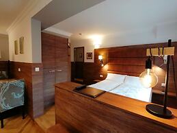 GOLDEN STAR - Premium Apartments