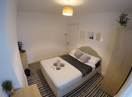 Hollybush Row Rooms