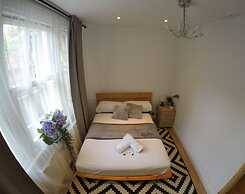 Hollybush Row Rooms