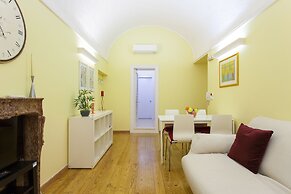 JOIVY Chic studio in Baixa, 5mins to Arco da Rua Augusta