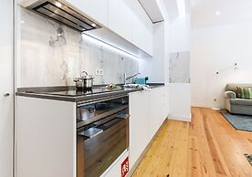 JOIVY Polished 1BR Apt, close by Avenida da Liberdade