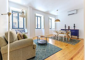 JOIVY Polished 1BR Apt, close by Avenida da Liberdade